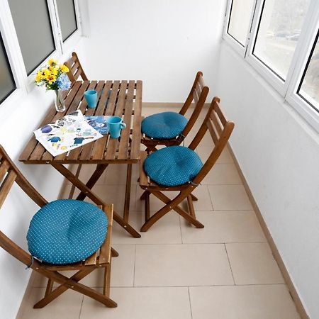 Lovely 2 Bedroom Apartment Near Old Town Bucareste Exterior foto